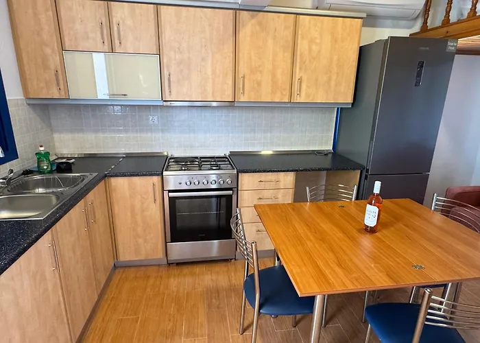 Paradise Sea House A *