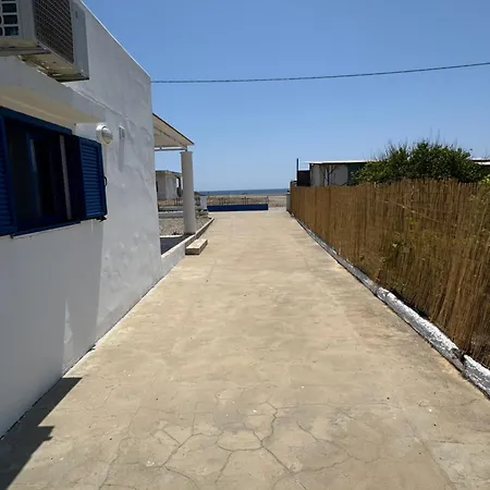 Paradise Sea House A Apartment Charaki
